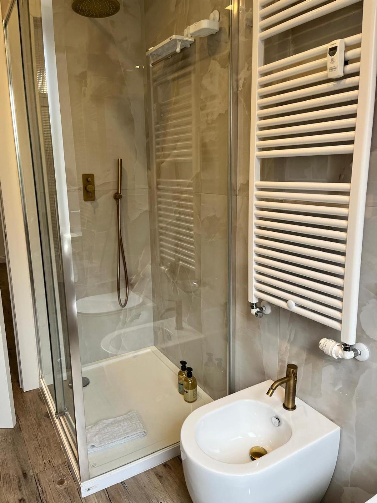 Apartment On The Square Рим Екстер'єр фото